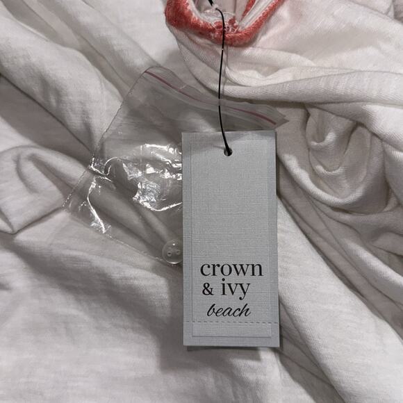 Crown & Ivy size medium white sleeveless tank button close back embroidered NWT - Picture 9 of 12
